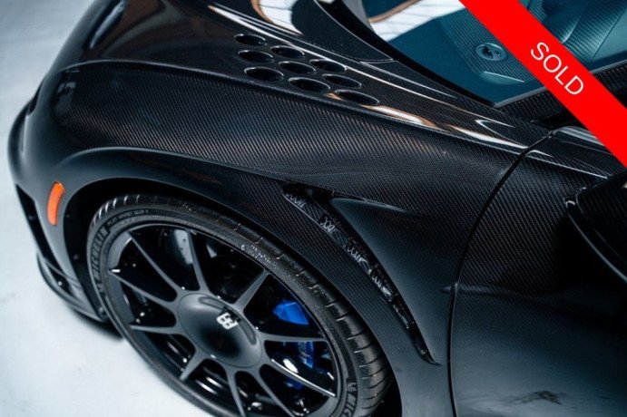 2023-bugatti-chiron-super-sport-big-6